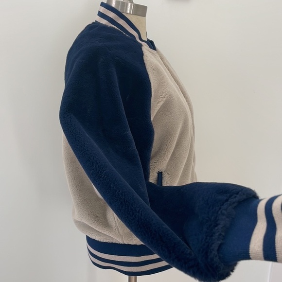 Faherty Varsity Plush Benchwarmer Bomber Jacket Medium - Picture 1 of 14